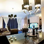 Capital Center Apartment *