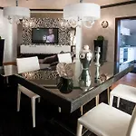 Capital Center Apartment *