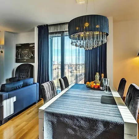 Capital Center Apartman *
