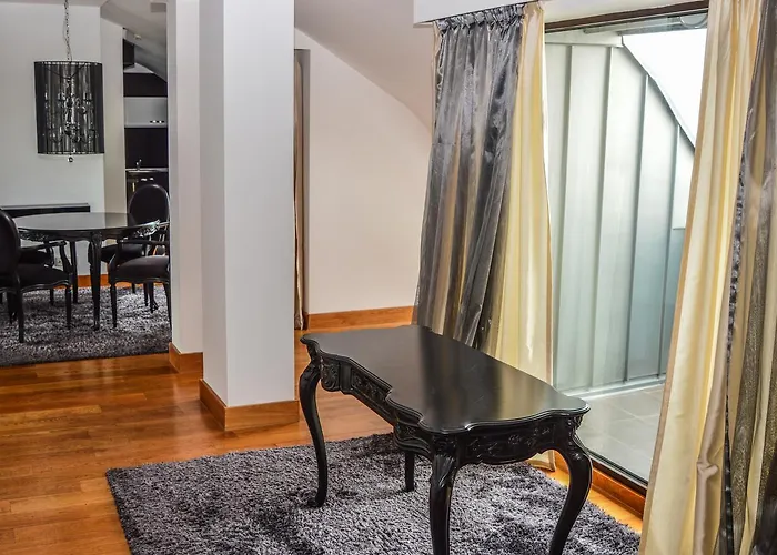 首都中心住宅公寓 公寓 *