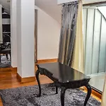 Capital Center Apartman *
