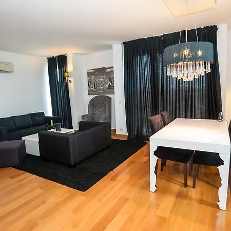 Апартамент Capital Center *