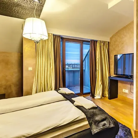 Capital Center Apartment